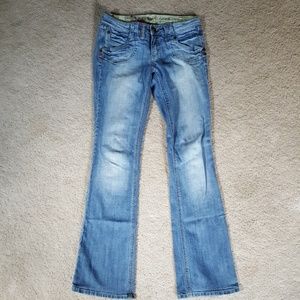 Dollhouse jeans size 7